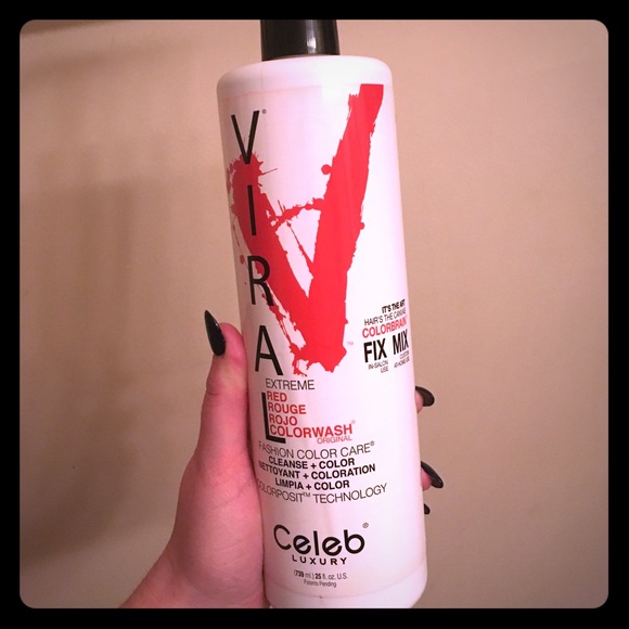 Celeb Luxury Viral Colorwash Shampoo (Red)